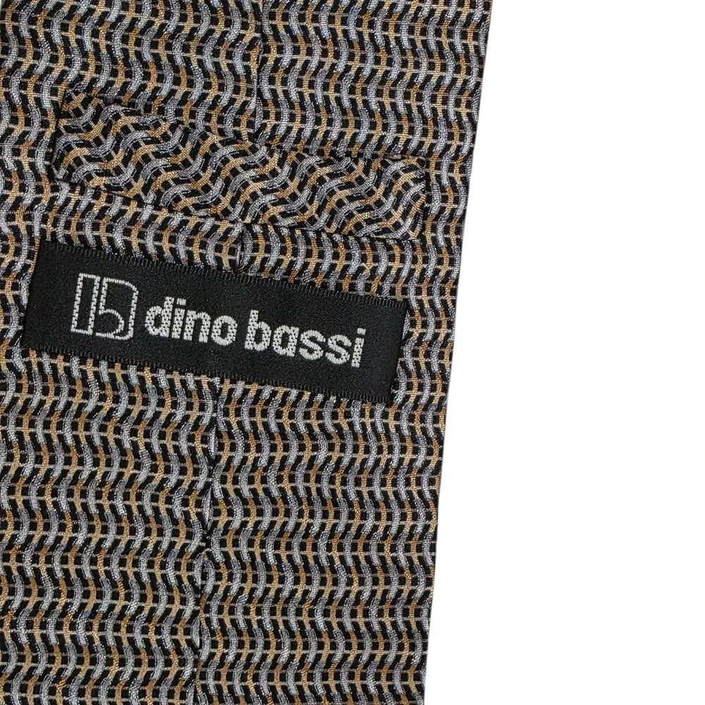 Dino Bassi Mens Necktie Black Gray Tan Silk Woven Swirls Classic Business‎ Suit